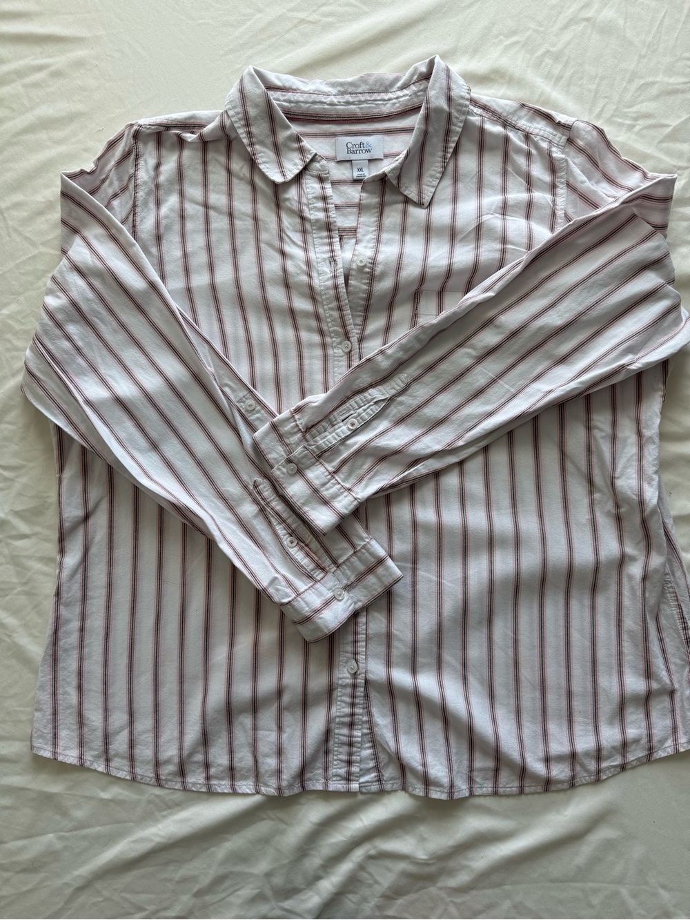 croft & barrow Women’s XXL White Button-Down Shirt with Red Stripes
